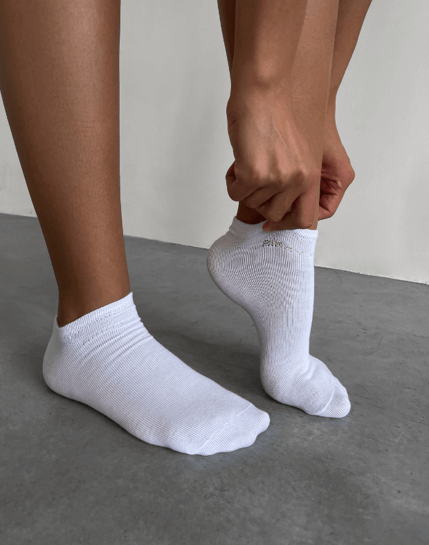 Базові шкарпетки середньої довжини, білі  - Фото 2