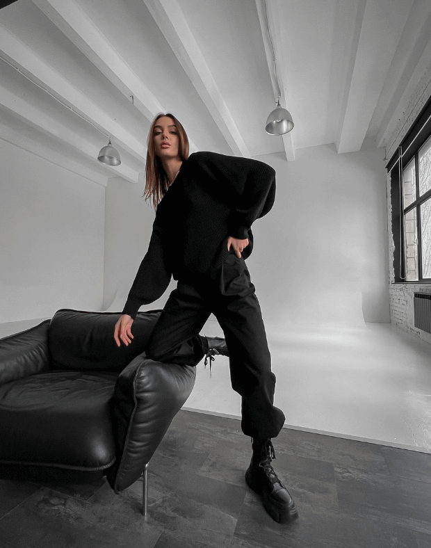 Текстильні брюки-джогери, чорні - Фото 3