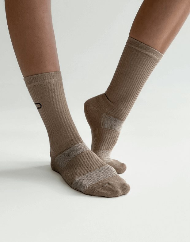 Шкарпетки логотип збоку, кавові - Фото 6