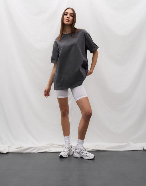 T-shirt oversize wykonany z super gęstej bawełny, grafit - Фото 3