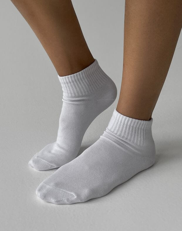 Шкарпетки середньої довжини, білі - Фото 3