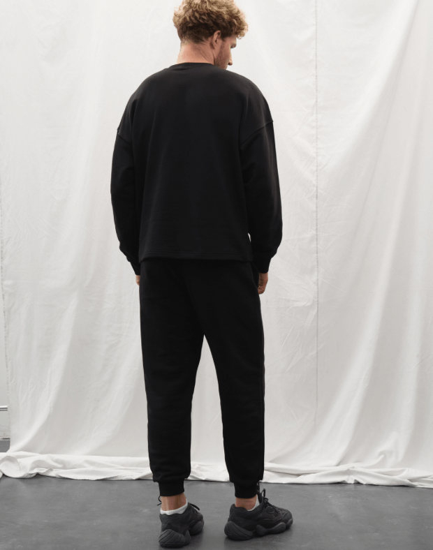 Комплект чоловічий світшот осінній рівний знизу та джогери з накладною кишенею, чорні - Фото 2