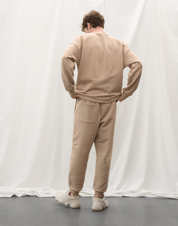 Комплект чоловічий світшот осінній рівний знизу та джогери з накладною кишенею, пісочні - Фото 2