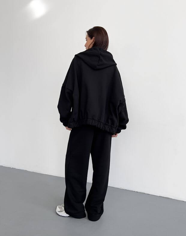Комплект худі з широким манжетом знизу та штани осінні прямого фасону, чорні - Фото 2