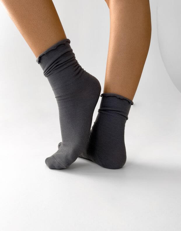 Шкарпетки з рюшами, графітові  - Фото 2