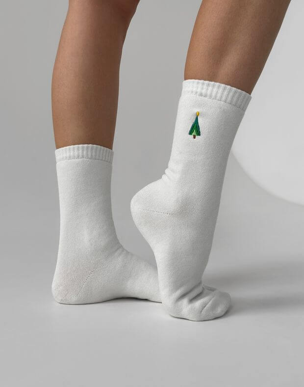 Подарунковий бокс шкарпеток з вишивками №1 - Фото 4
