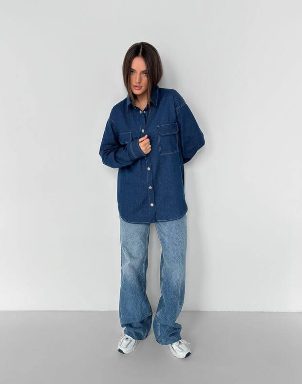 Сорочка джинсова оверсайз з кишенями, синя - Фото 3