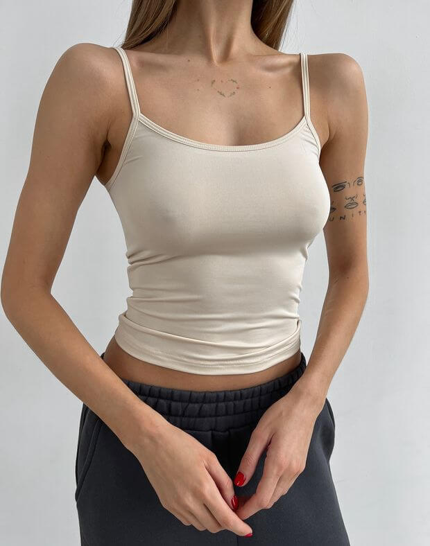 Koszulka z gładkiej tkaniny na cienkich ramiączkach, długość standardowa, ecru - Фото 1