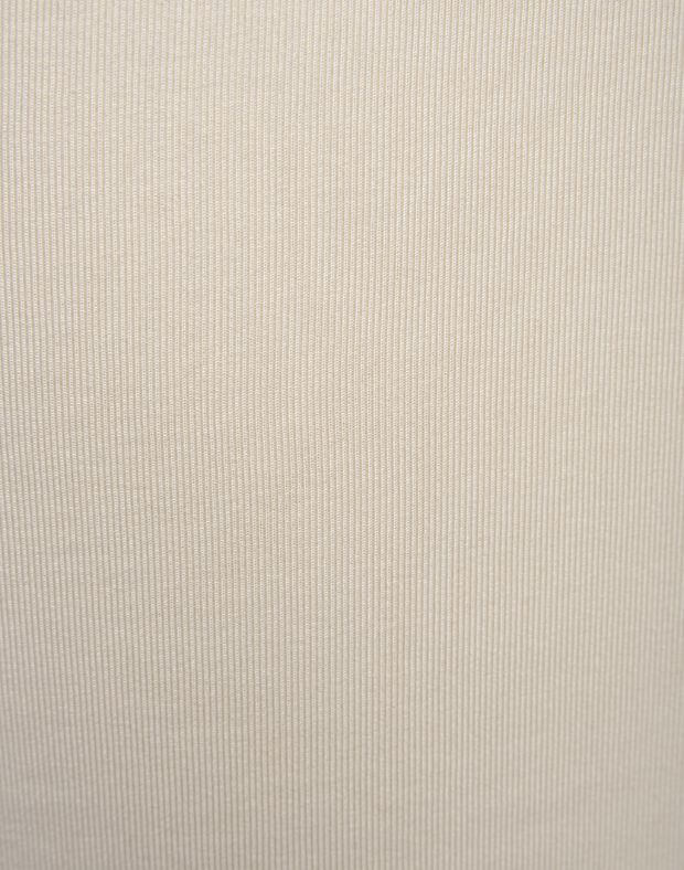 Майка з гладкої тканини на тонких бретелях стандартної довжини, капучіно - Фото 8