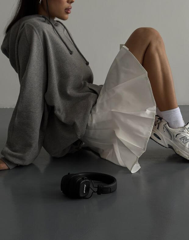 Міні-спідниця з бантовими складками, біла - Фото 4