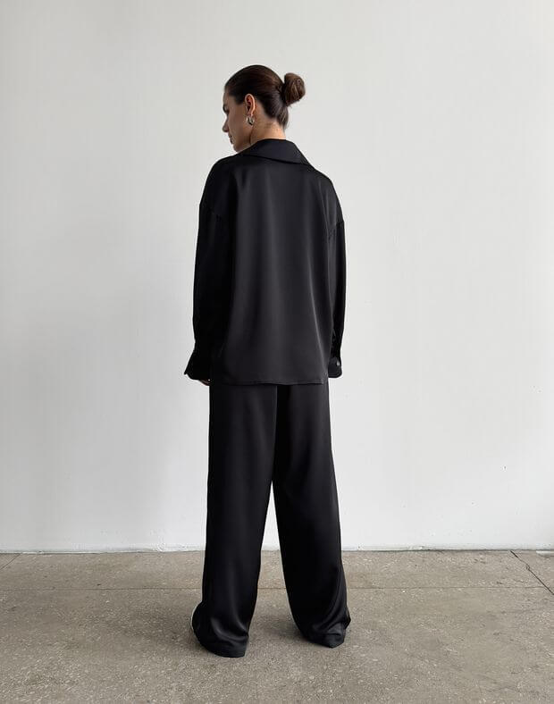 Комплект сатиновий сорочка базова оверсайз та штани піжамного стилю, чорні - Фото 2