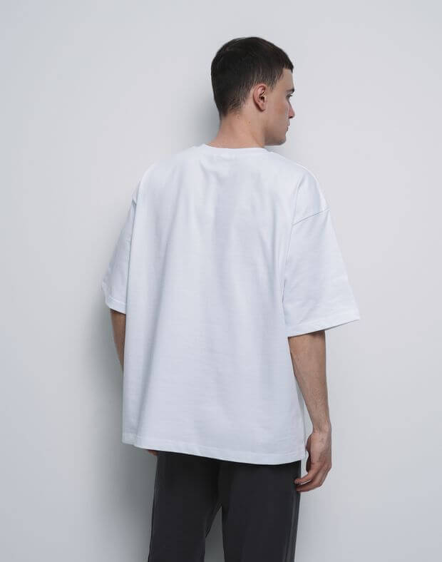 Męska koszulka oversize z logo, wykonana z bardzo gęstej bawełny, biały - Фото 2