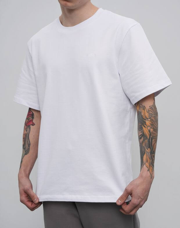 T-shirt męski o basicowym kroju, z bardzo gęstej bawełny, biały - Фото 1