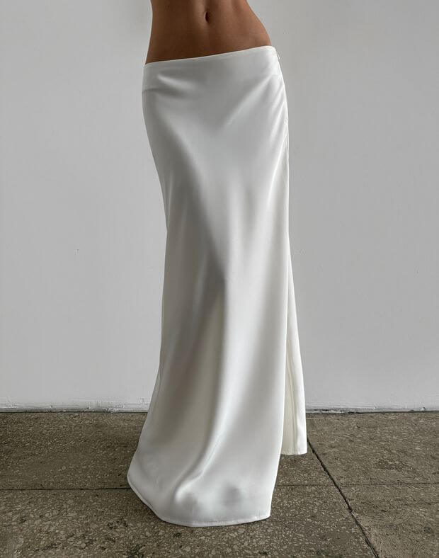 Сатинова спідниця довжини максі, молочна - Фото 1