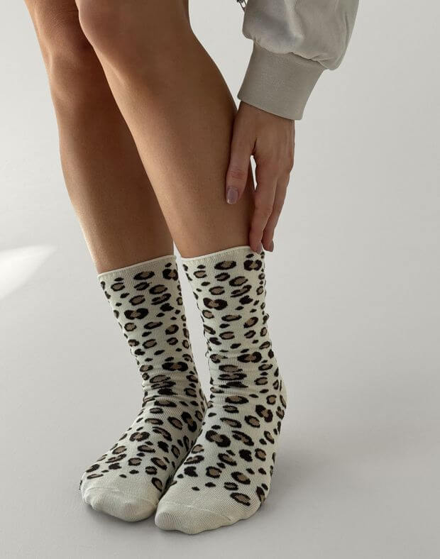 Шкарпетки з леопардовим принтом, молочні - Фото 6