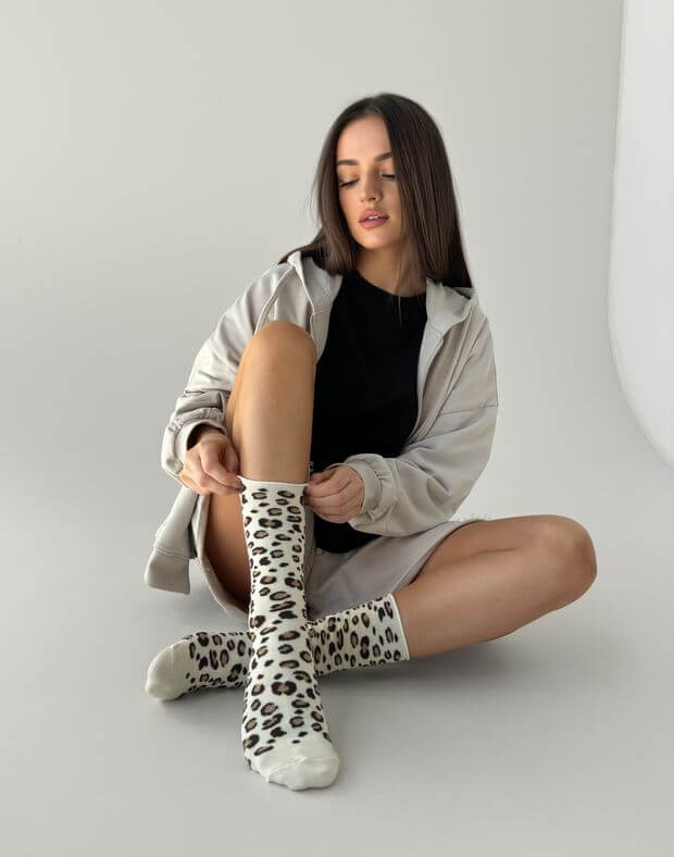 Шкарпетки з леопардовим принтом, молочні - Фото 3