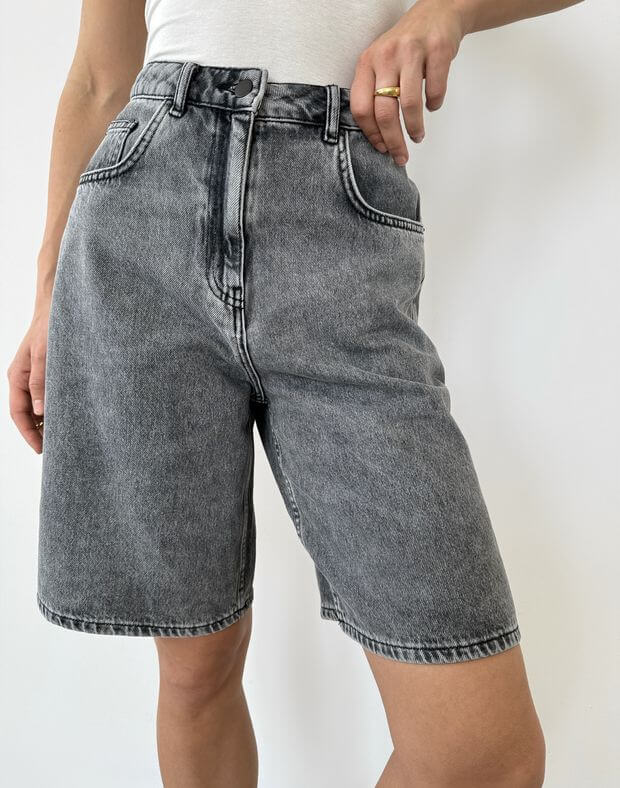 Шорти джинсові класичної довжини оверсайз, сірі - Фото 1