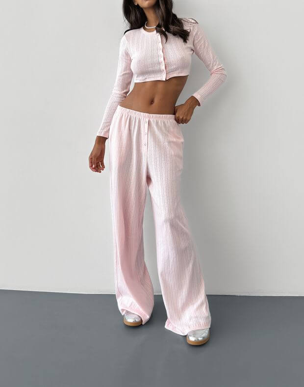 Комплект літній в піжамному стилі з перфорованого трикотажу, вкорочений лонг на ґудзиках та штани, рожеві - Фото 1