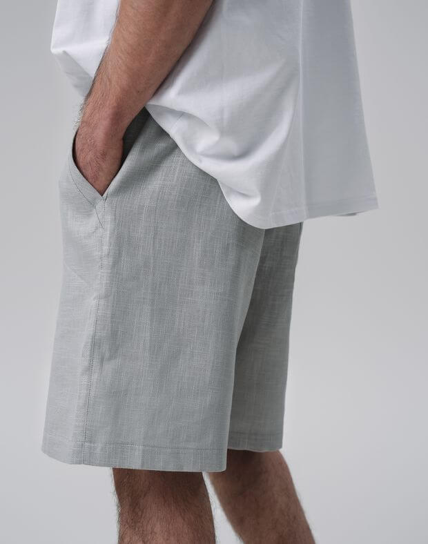 Шорти чоловічі з текстурної тканини, сіро-блакитні - Фото 2
