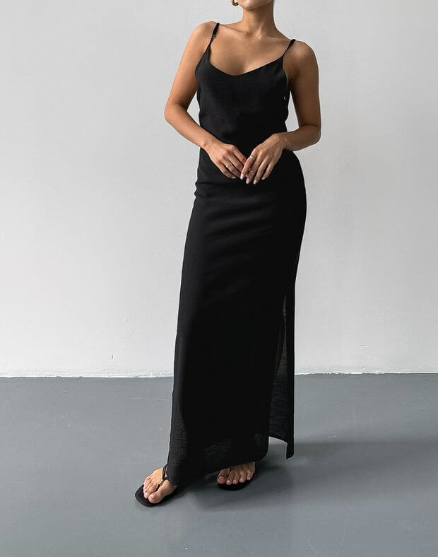 Сукня максі прямого силуету та розрізами по боках, чорна - Фото 1
