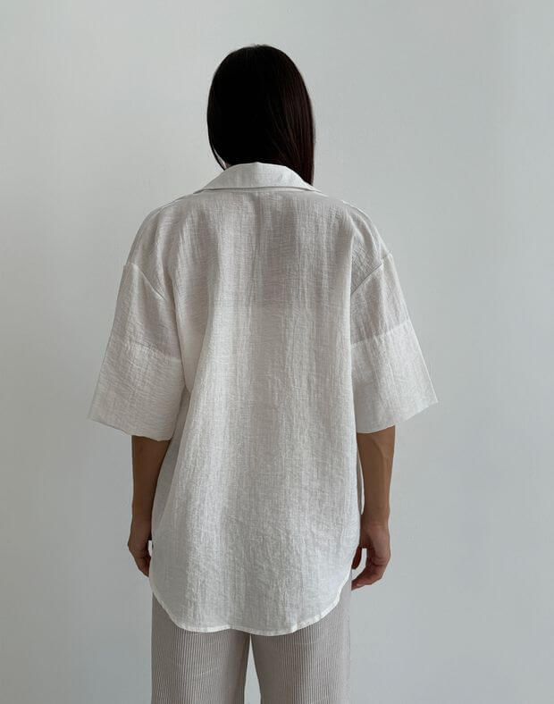 Сорочка з коротким рукавом прямого крою, молочна - Фото 2