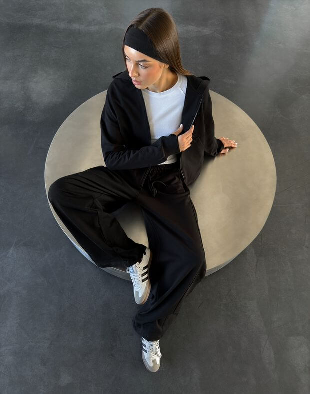 Jesienna bluza oversize na zamek, czarny - Фото 7