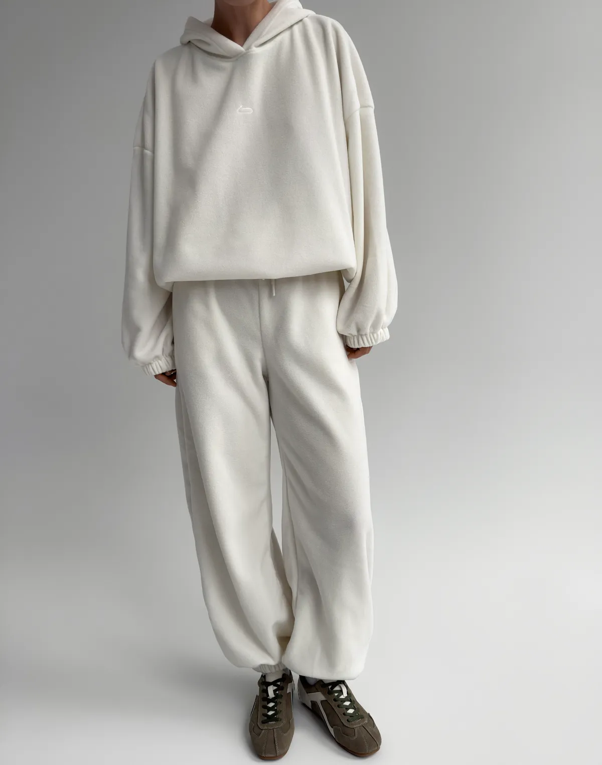 Комплект флісовий худі супер оверсайз та джогери зимові, екрю - Фото 1