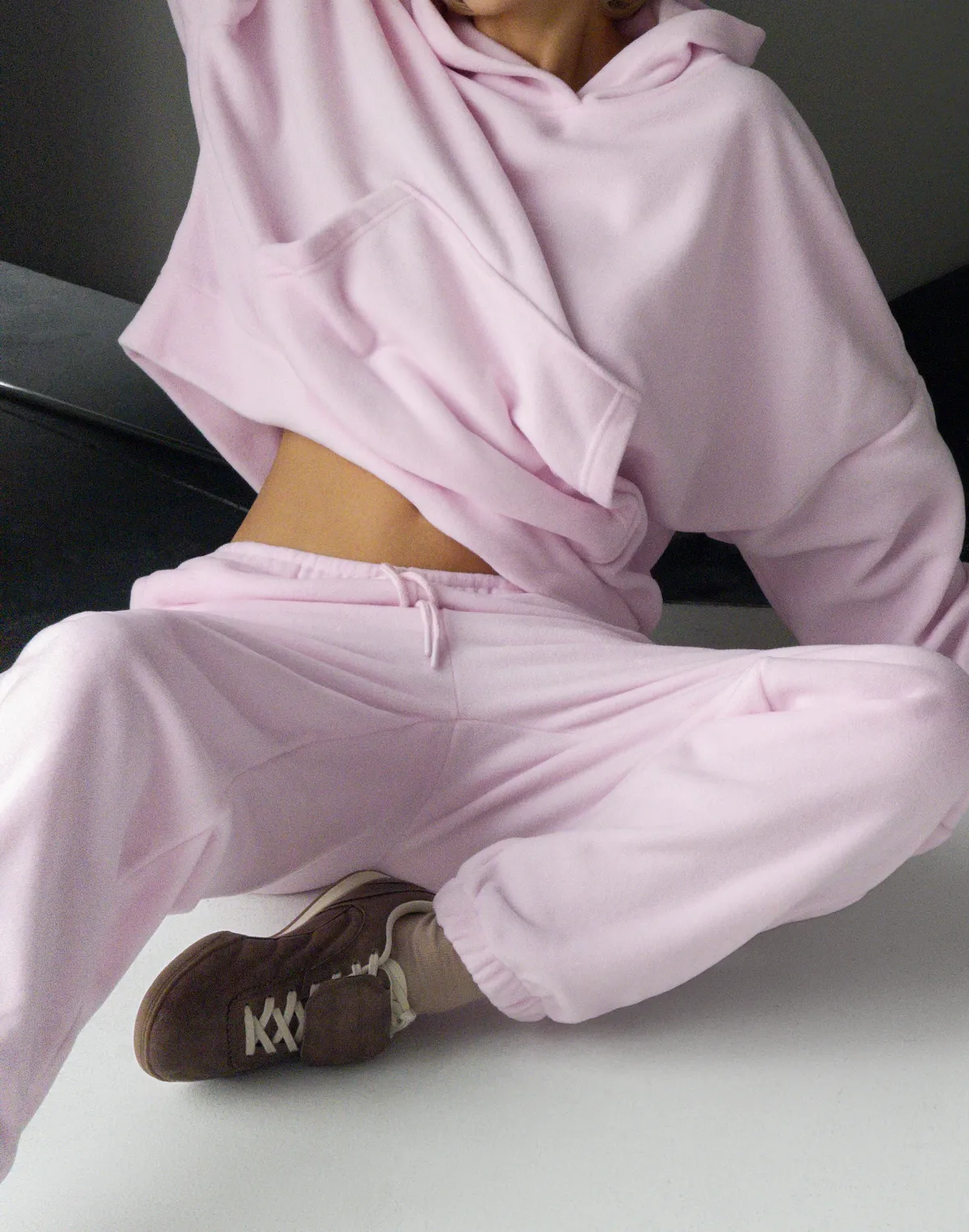 Штани джогери флісові спортивні з шнурком, ніжно рожеві - Фото 6