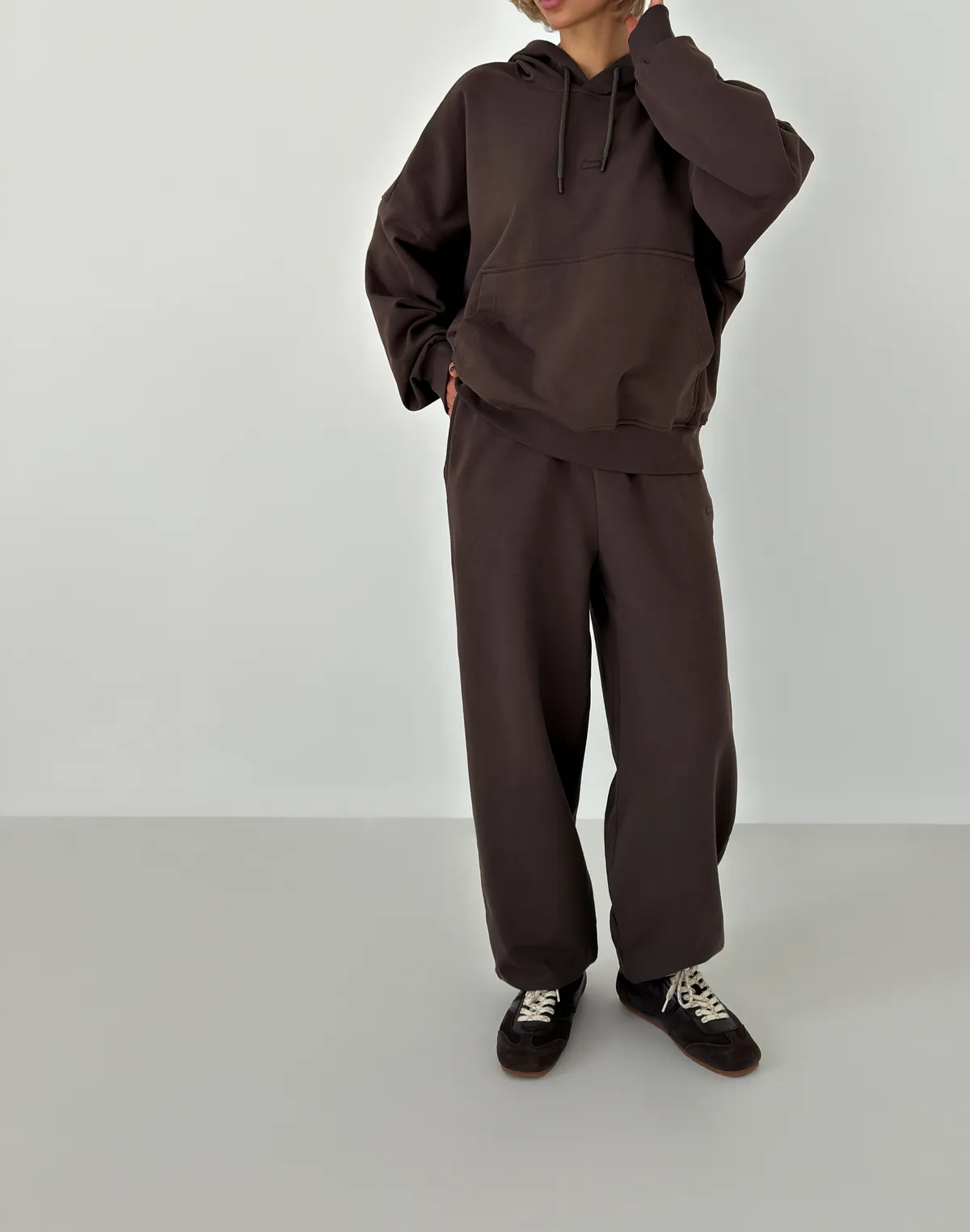 Худі оверсайз жіночий осінній, шоколадний - Фото 7