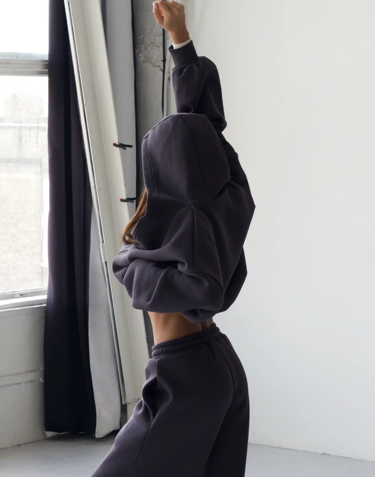 Кофта з капюшоном на блискавці з начосом зимова, холодний антрацит - Фото 7