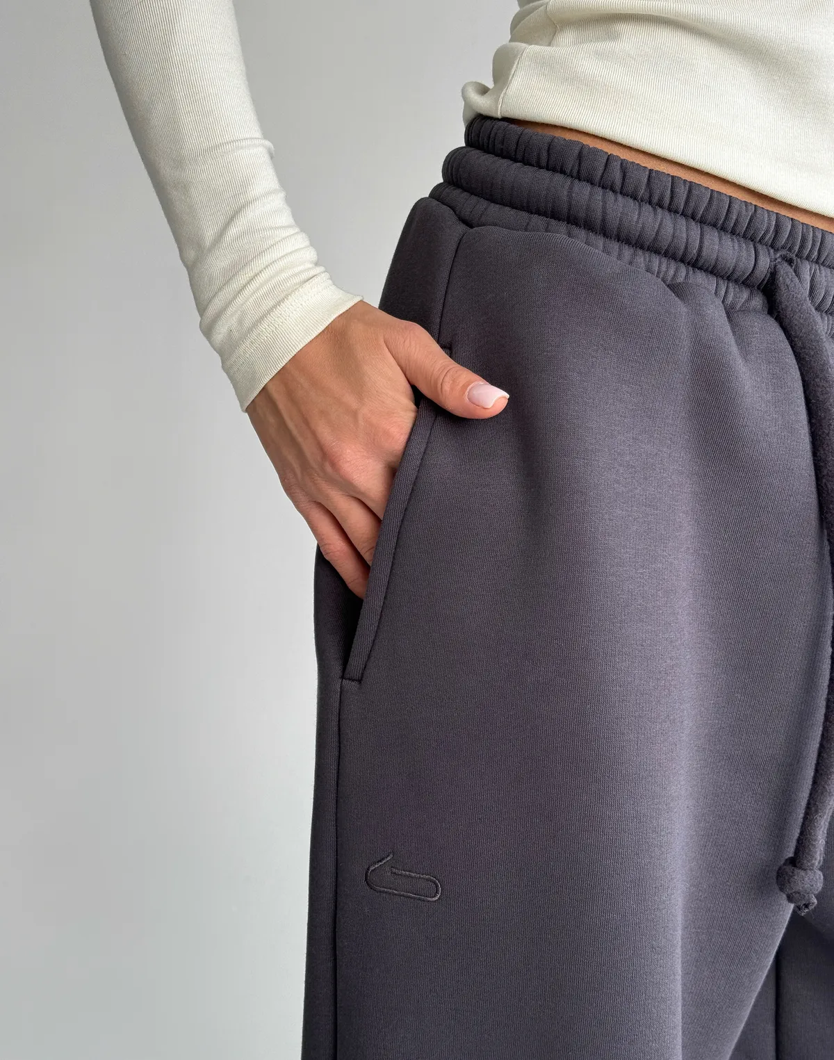 Штани вільного крою з начосом зимові, холодний антрацит - Фото 5