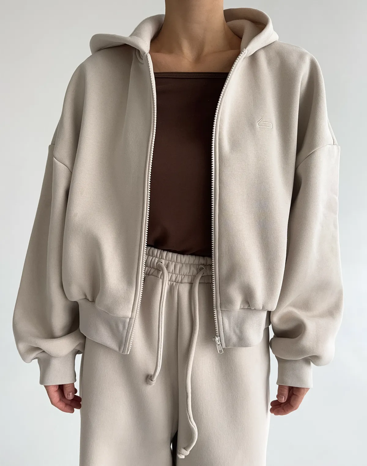 Кофта з капюшоном на блискавці з начосом зимова, пудрова - Фото 8