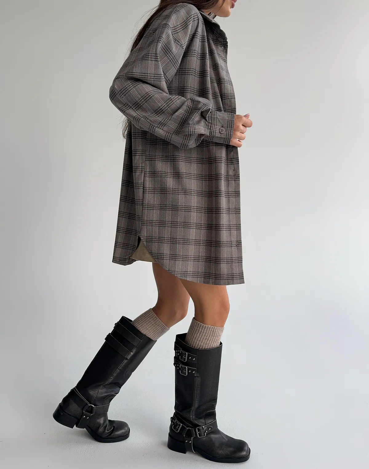 Сорочка оверсайз осіння, сіро-блакитна клітинка - Фото 4