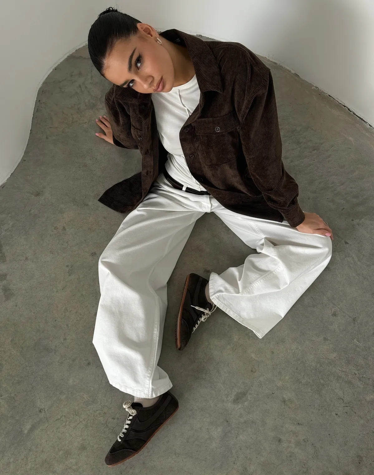 Сорочка оверсайз вельветова, шоколадна - Фото 8