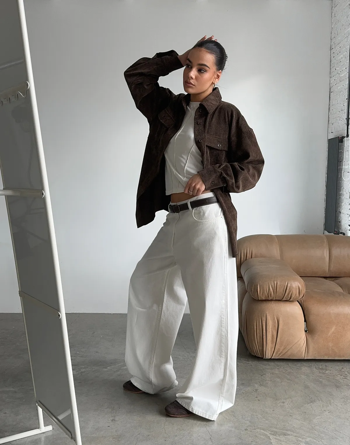 Сорочка оверсайз вельветова, шоколадна - Фото 7