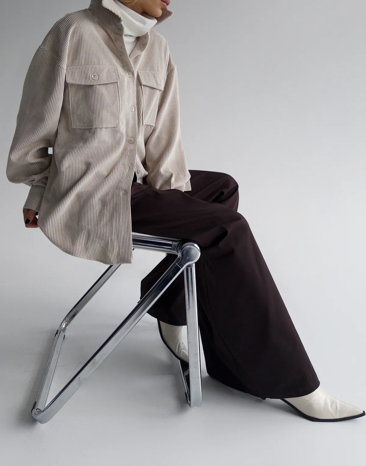 Сорочка оверсайз вельветова, молочна - Фото 6