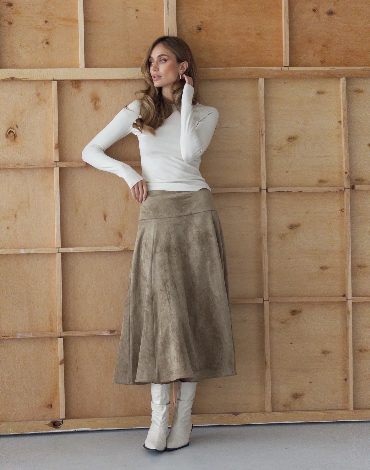 Спідниця міді з екозамші, олива - Фото 6