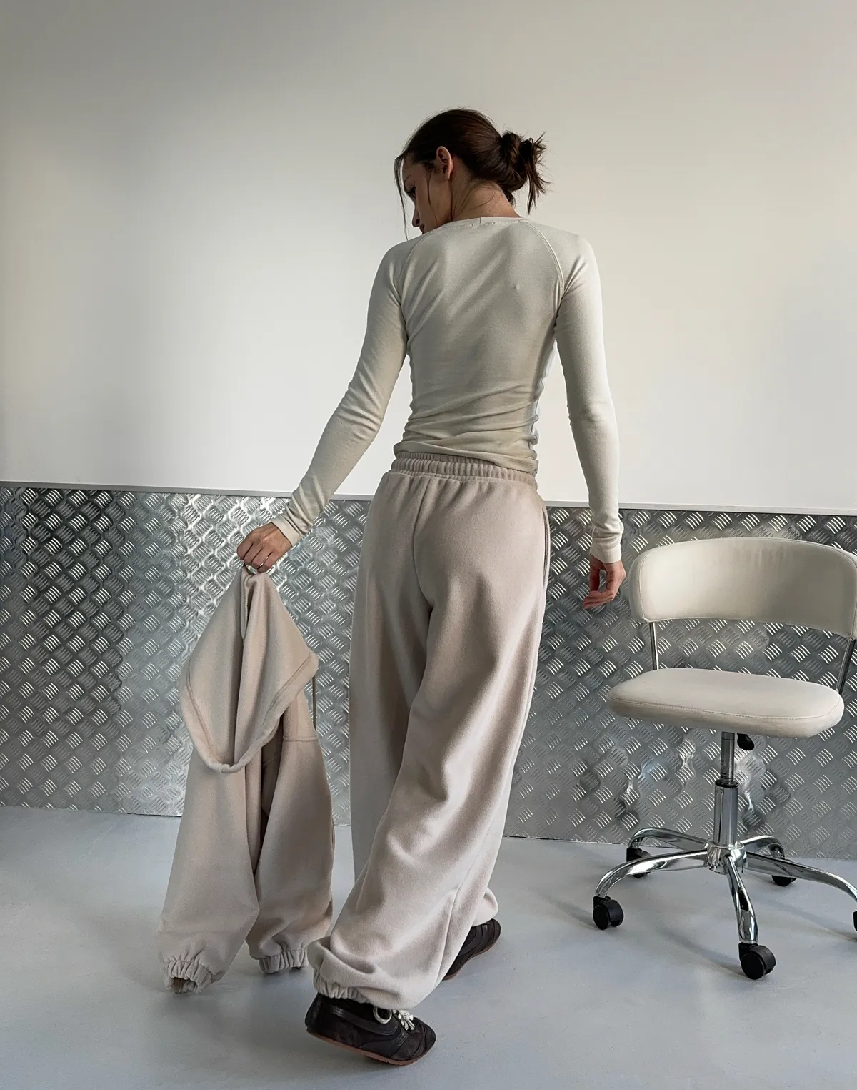 Джогери флісові оверсайз зимові, холодний беж - Фото 7