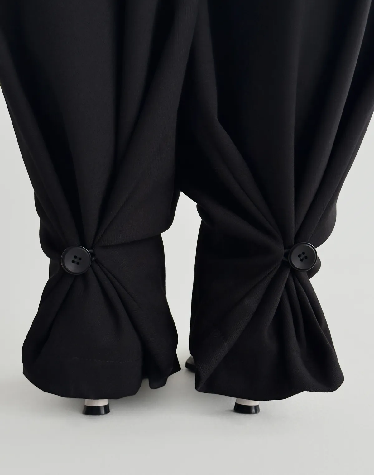 Штани трансформери з костюмної тканини, чорні - Фото 4