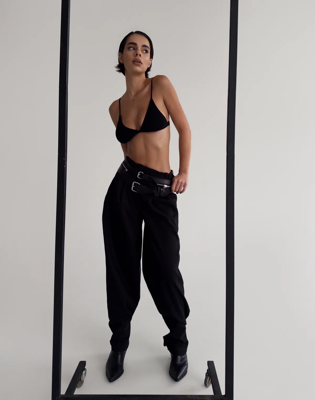 Штани трансформери з костюмної тканини, чорні - Фото 3