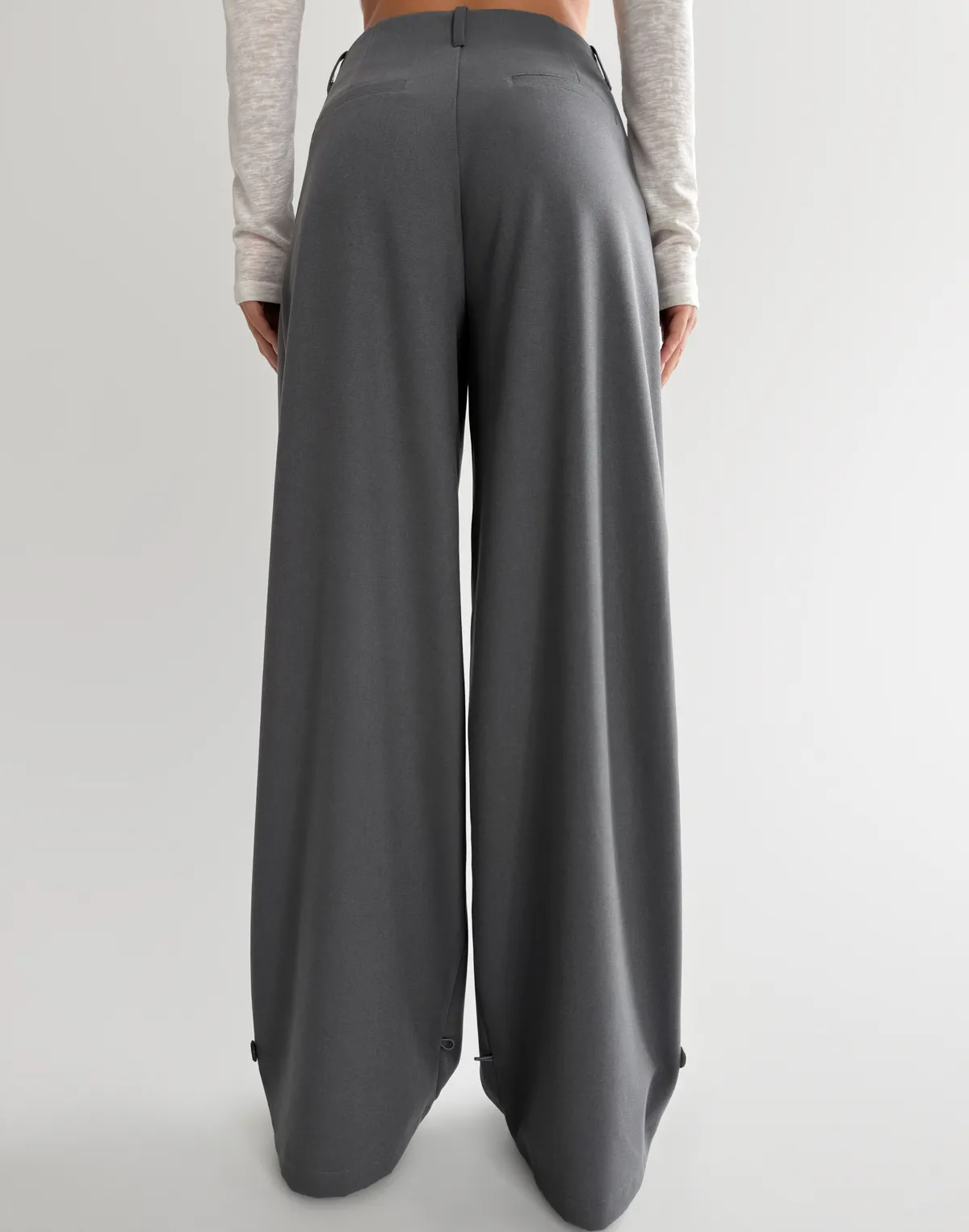 Штани трансформери з костюмної тканини, сірі - Фото 2