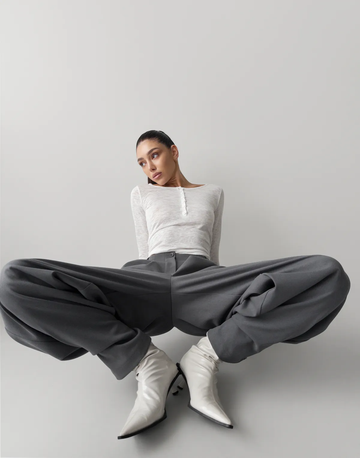 Штани трансформери з костюмної тканини, сірі - Фото 8