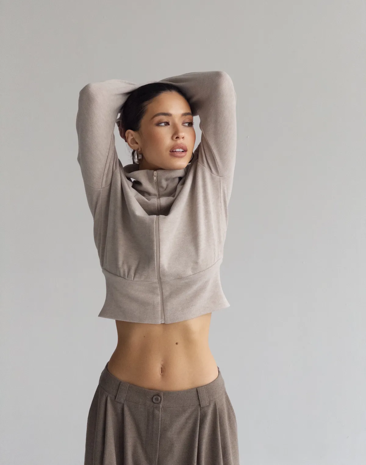 Кофта-светр осіння на блискавці, лате - Фото 7