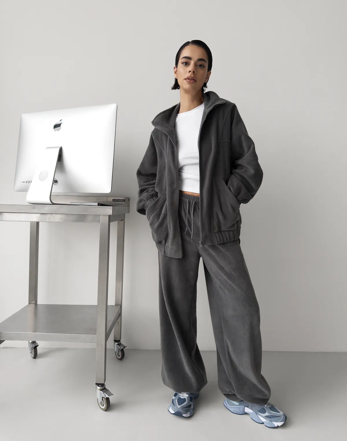 Штани жіночі спортивні флісові вільного крою, сірі - Фото 7