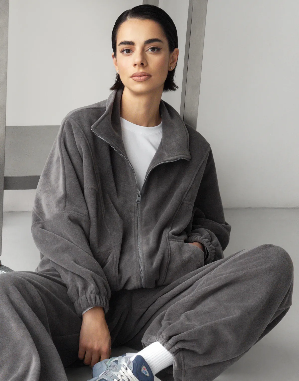 Штани жіночі спортивні флісові вільного крою, сірі - Фото 6