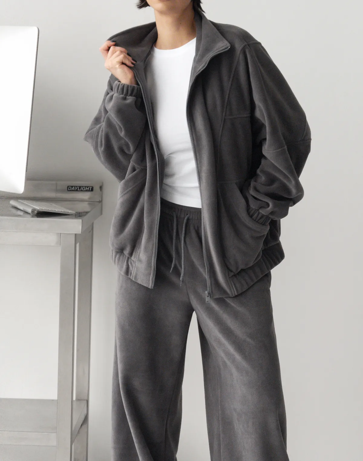 Зіпер оверсайз флісовий з декоративними швами, сірий - Фото 4