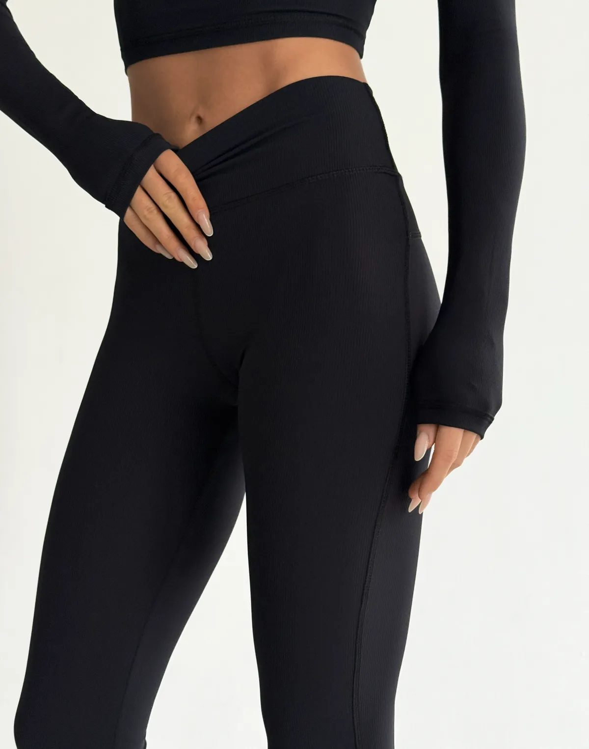 Лосини для спорту у рубчик базові з італійського матеріалу, чорний - Фото 5