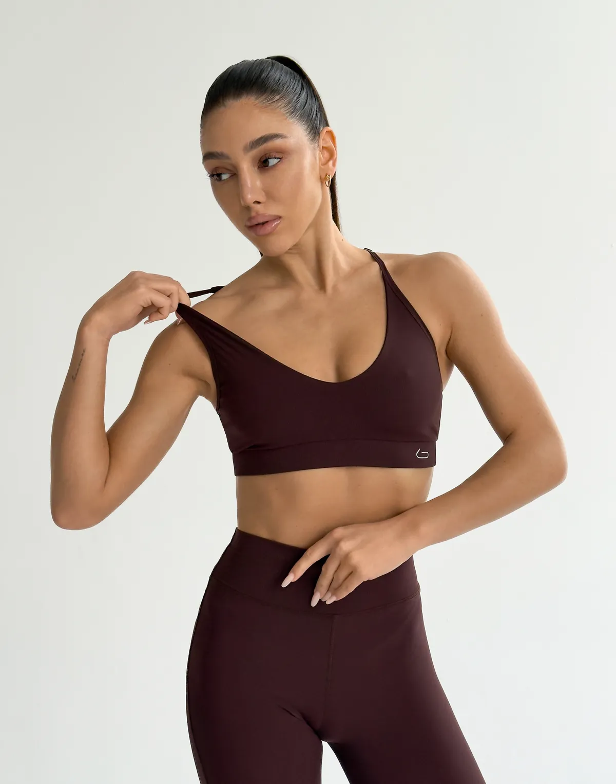 Топ спортивний у рубчик з італійського матеріалу, шоколад - Фото 6