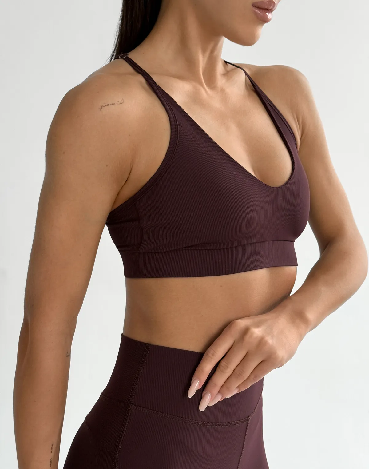 Топ спортивний у рубчик з італійського матеріалу, шоколад - Фото 5