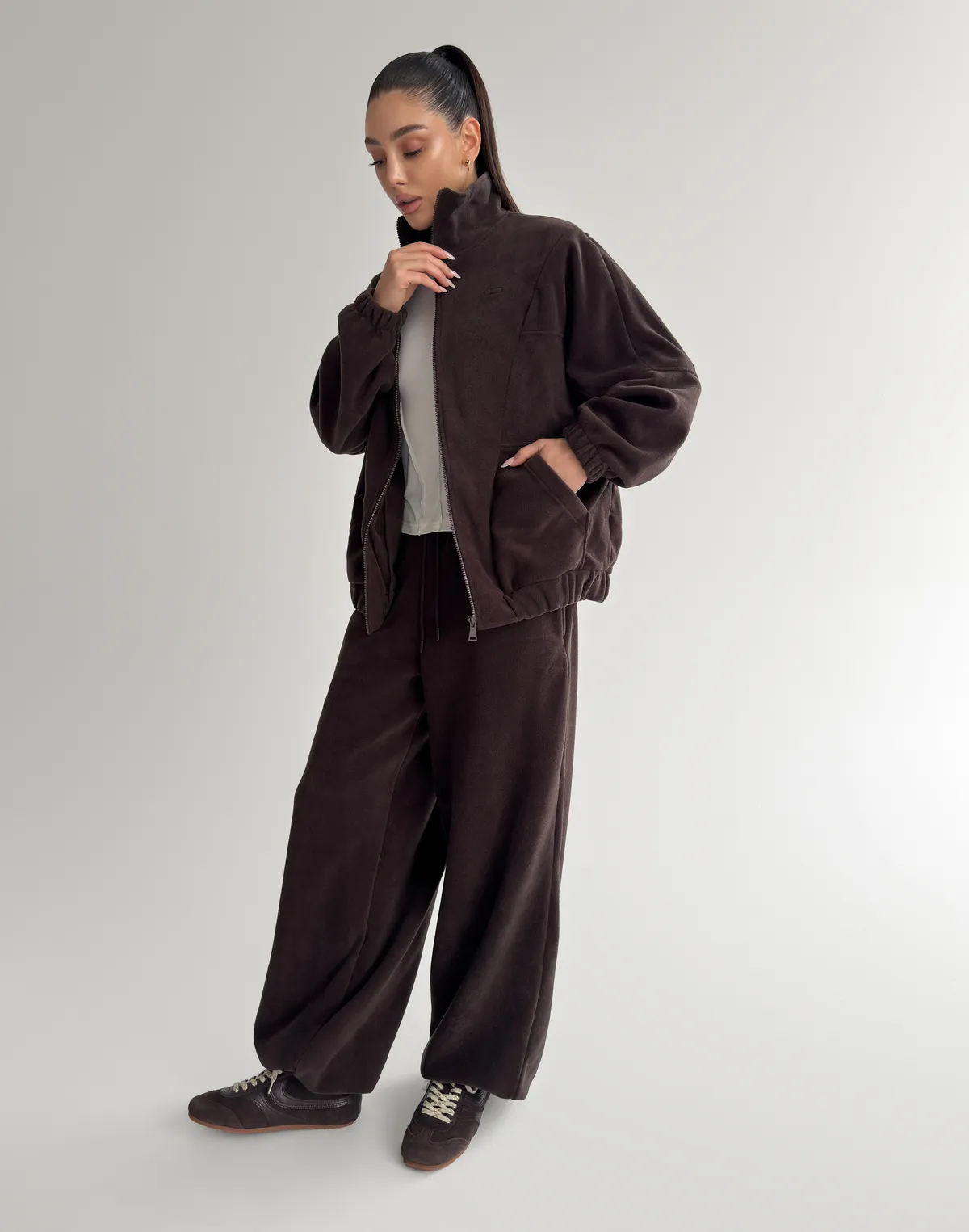 Зіпер оверсайз флісовий з декоративними швами, темний шоколад - Фото 3